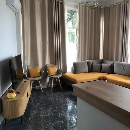 Brand New Renovated By The Stadium Apartamento *